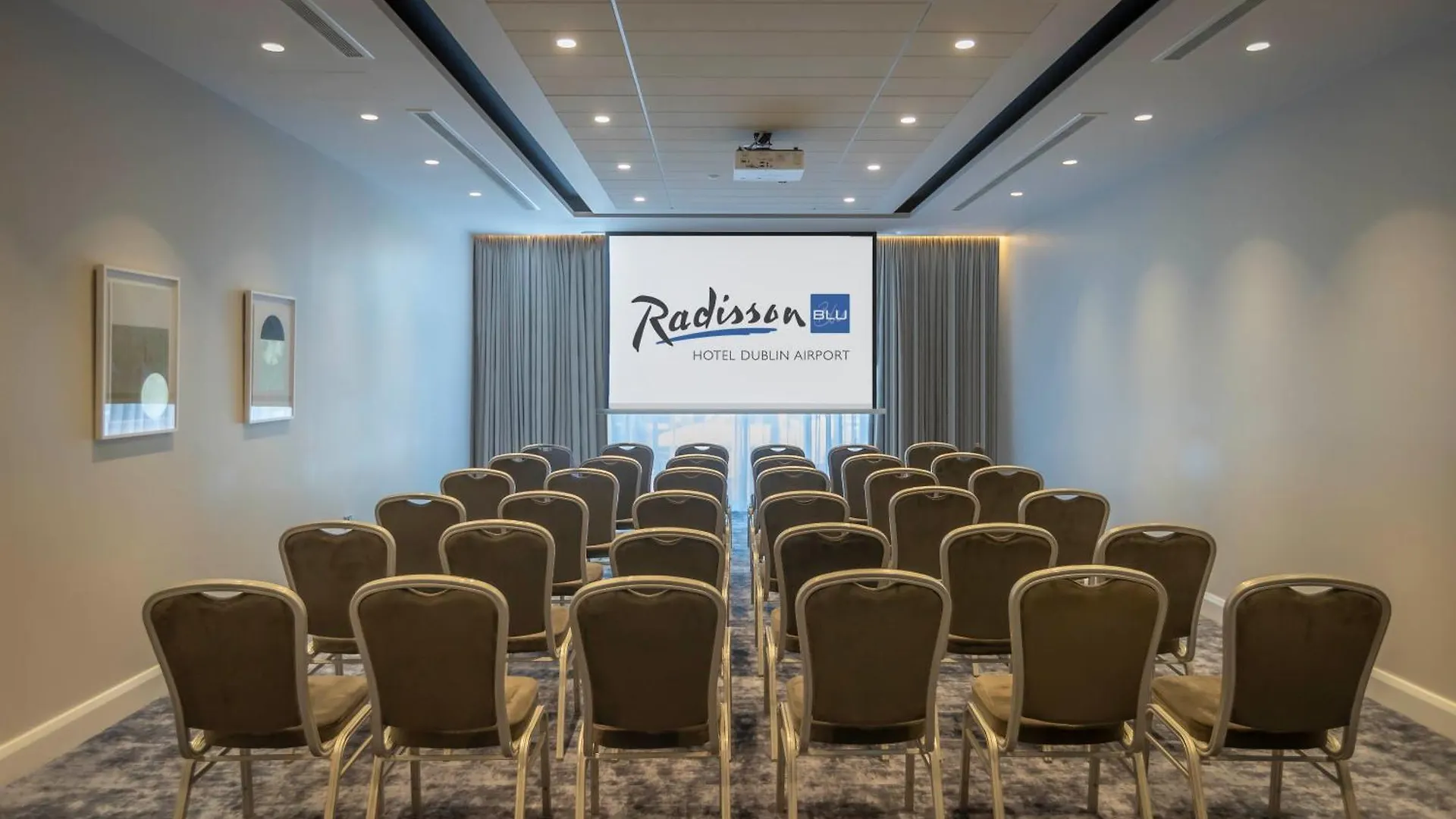 Radisson Blu Hotel Dublin Airport Cloghran