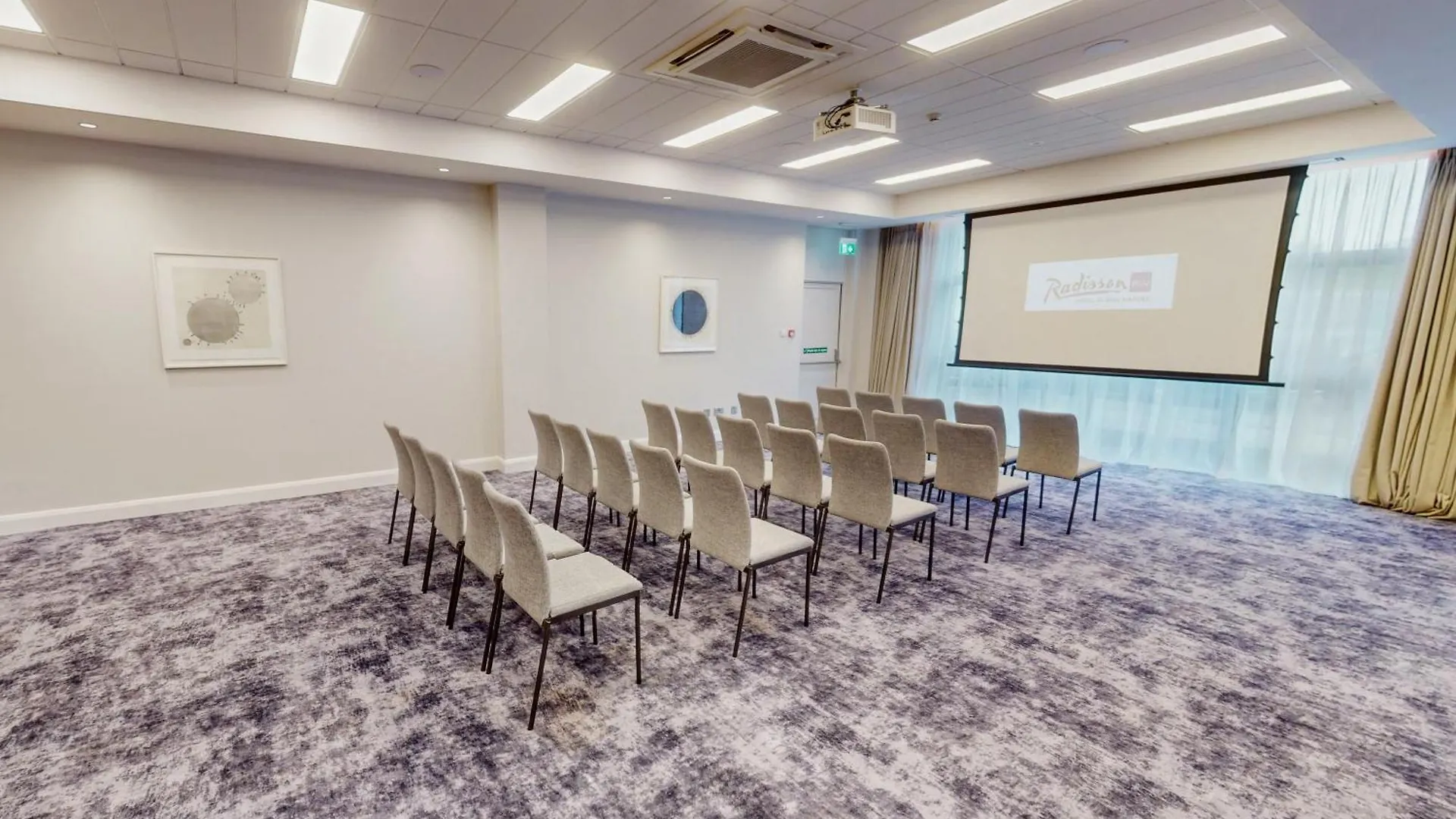 Radisson Blu Hotel Dublin Airport Cloghran