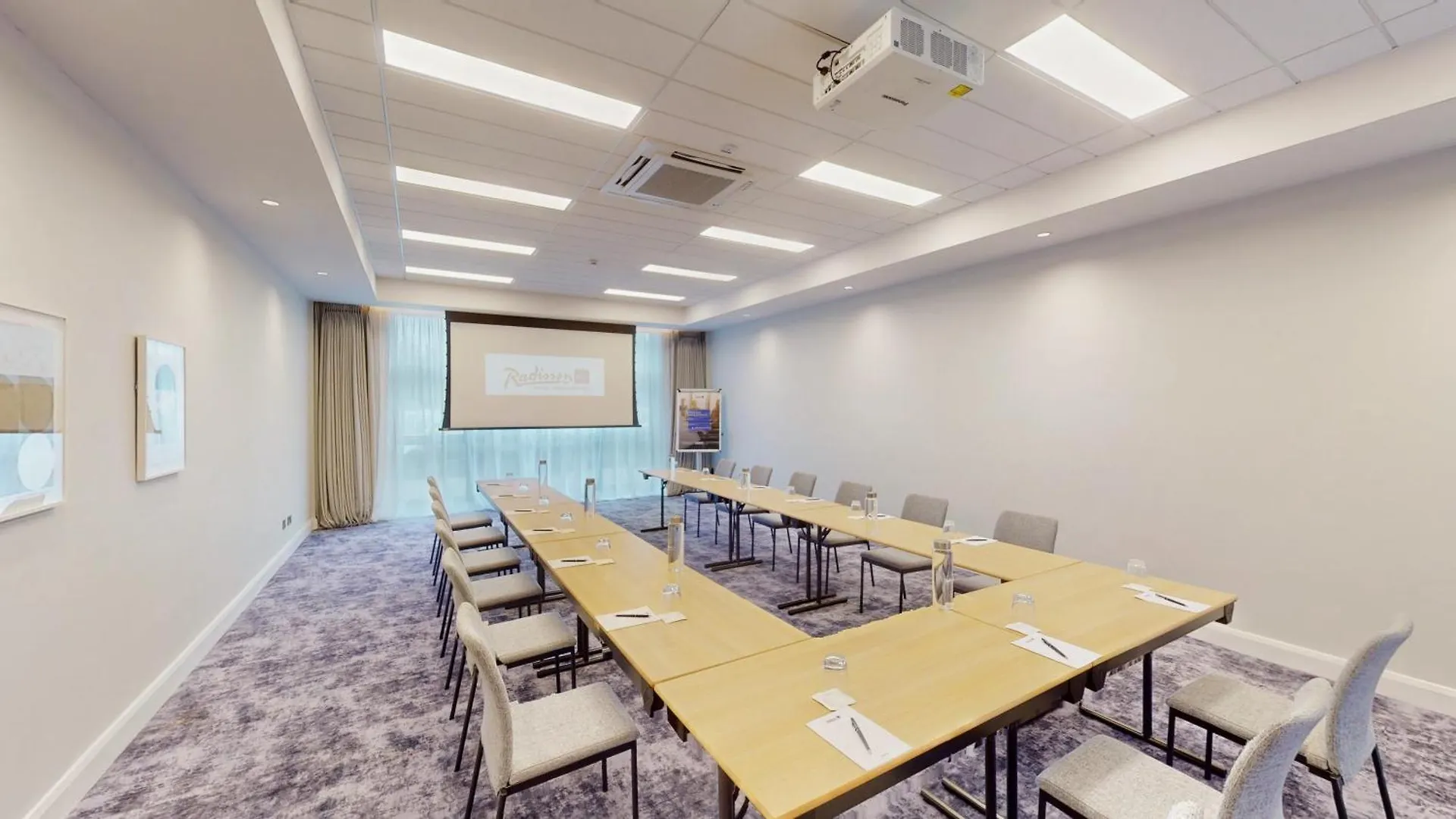 Radisson Blu Hotel Dublin Airport Cloghran