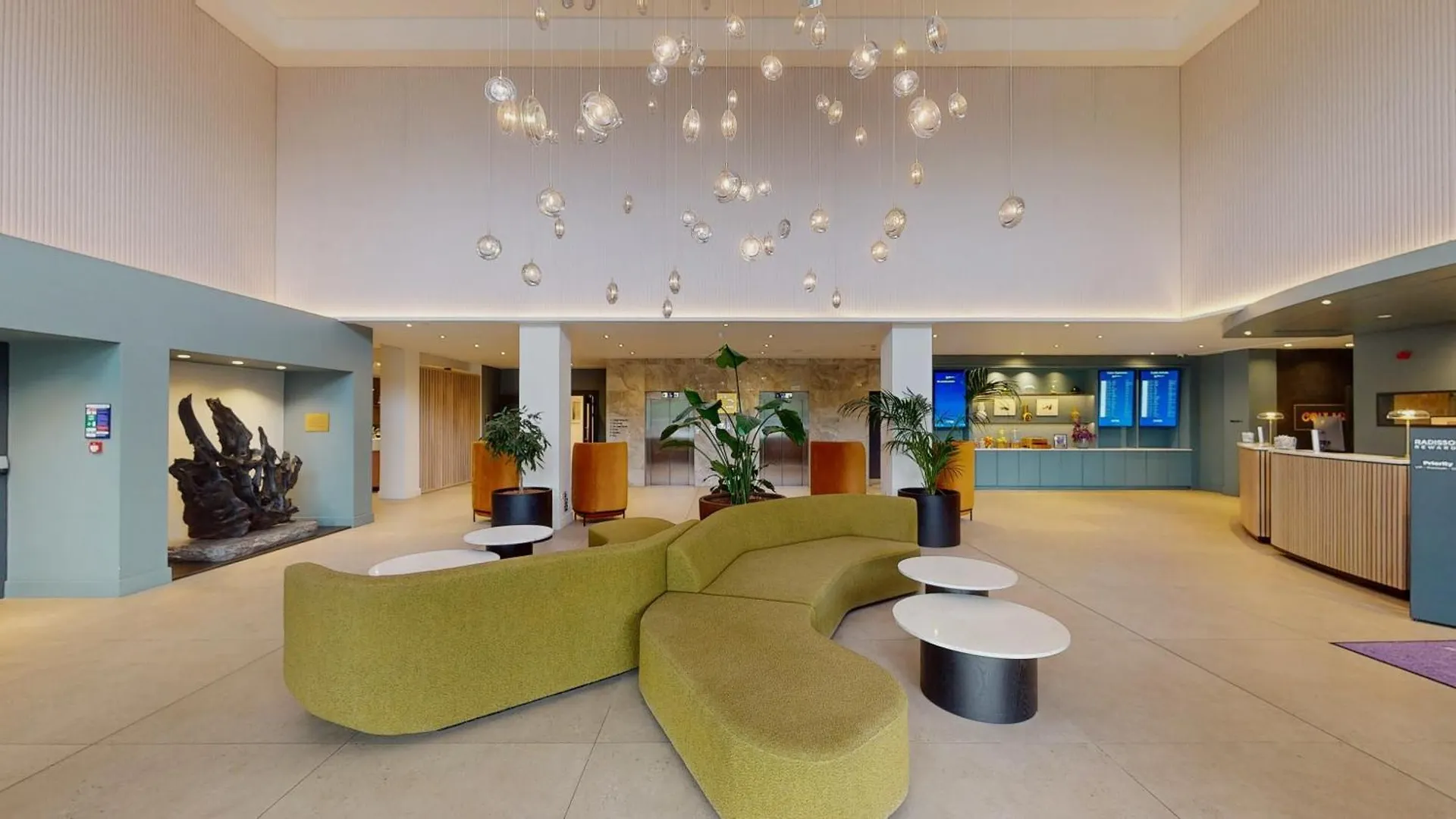 Radisson Blu Hotel Dublin Airport Cloghran 4*,  Irlande